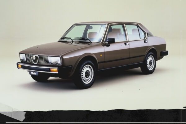 Alfa Romeo Alfetta terza serie, eleganza sportiva