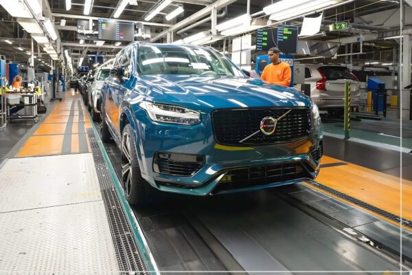 Volvo dice addio al motore diesel